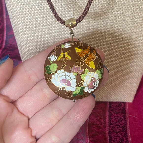 Vintage Cloisonné Golden Blossom Pendant - Picture 5 of 11